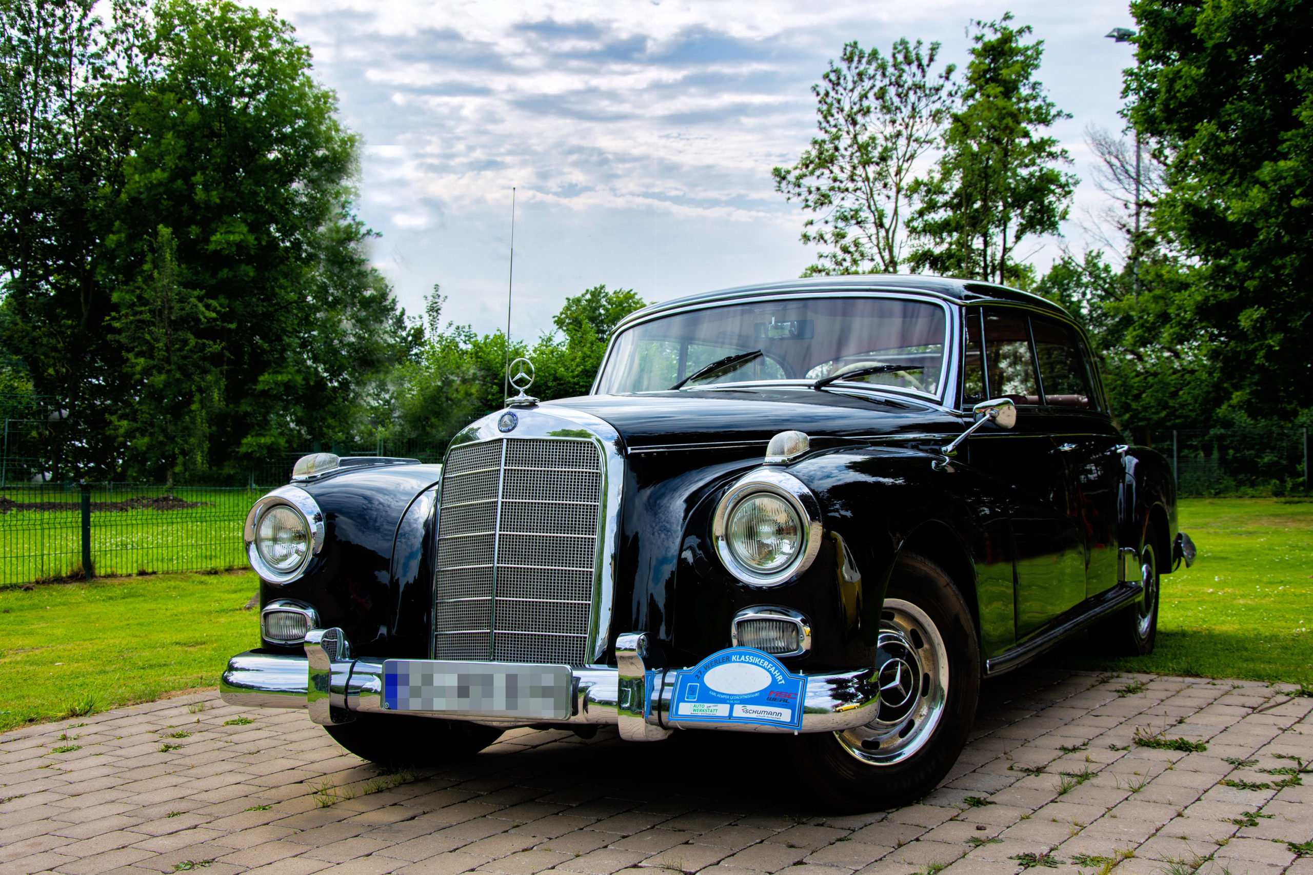 Mercedes Benz 300 in Werl 2025